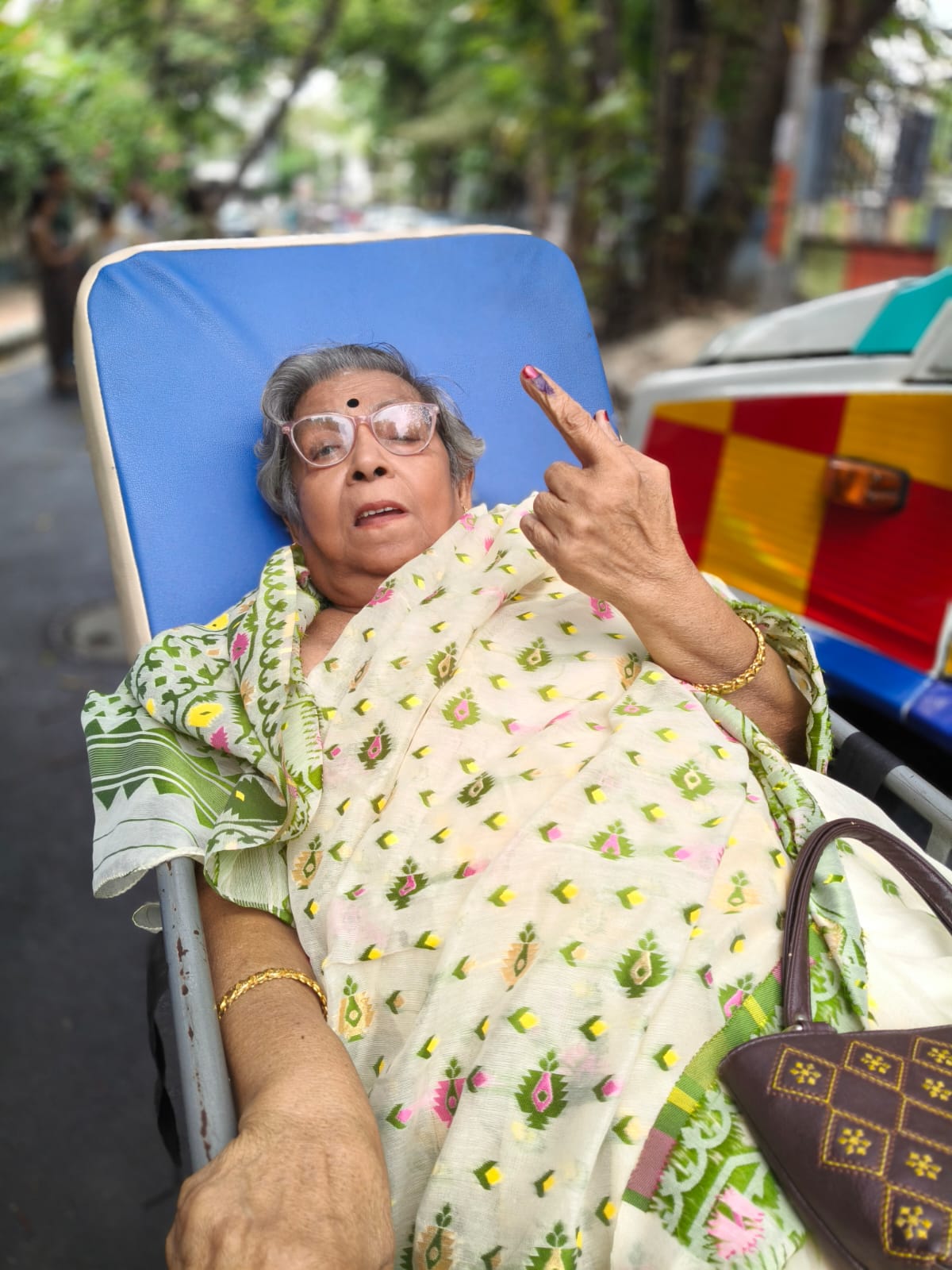 Manipal Hospitals Kolkata Steps Up to Help Senior Citizens Cast Votes with Ease